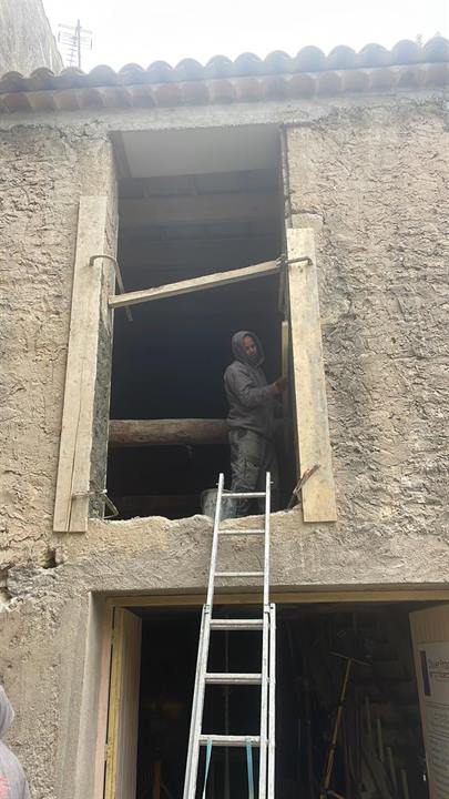 Création d'une ouverture dans une façade en pierre